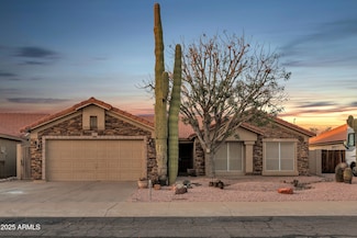 446 W Sereno Dr, Gilbert, AZ 85233