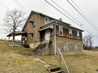 789 Ruffsdale Alverton Rd, Mount Pleasant, PA 15666