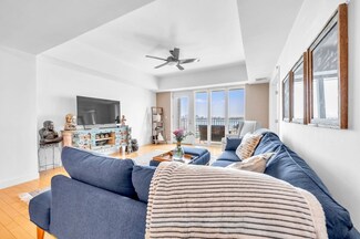 550 Pleasant St Unit 410, Winthrop, MA 02152