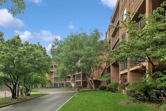 3300 Louisiana Ave S Unit 523, Saint Louis Park, MN 55426