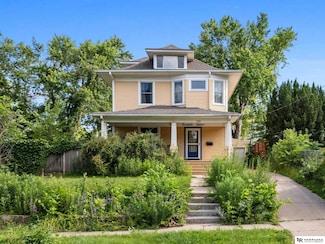 2615 C St, Lincoln, NE 68502