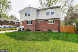1303 Thornden Rd, Rockville, MD 20851