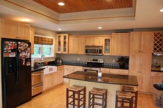 628 Turnpike Rd, Jefferson, NH 03583