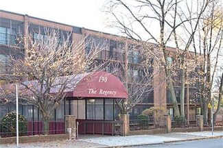 190 High St Unit 411, Medford, MA 02155