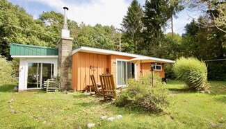 1561 War Moose Dr, Delevan, NY 14042