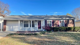 1104 State St, Collinsville, IL 62234