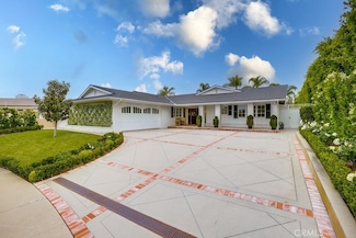 1242 Somerset Ln, Newport Beach, CA 92660