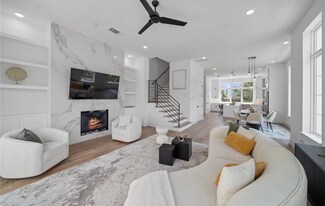 5706 Fairdale Ln Unit C, Houston, TX 77057