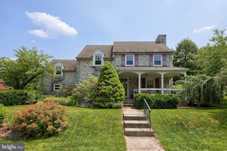 2700 Cumberland Ave, Reading, PA 19606