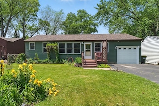 1609 Meadow Ln, McHenry, IL 60050