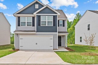 2016 Transatlantic Ave, Charlotte, NC 28215
