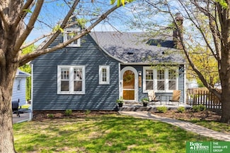 4652 William St, Omaha, NE 68106