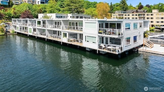 414 Lakeside Ave S Unit 13, Seattle, WA 98144