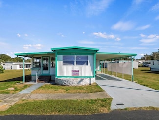 11148 Mockingbird Ln, Dade City, FL 33525