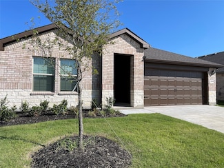 1616 Strath St, Cleburne, TX 76033