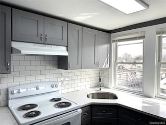 23 Collegeview Ave Unit 23-8, Poughkeepsie, NY 12603