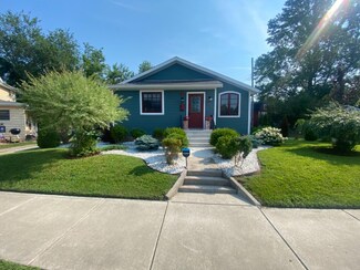 1905 Monroe St, La Porte, IN 46350