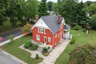 1287 Southwest Blvd, Lexington, MO 64067