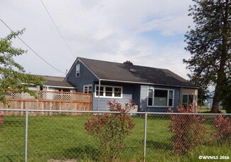 32077 Old Oak Dr, Tangent, OR 97389