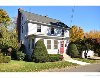 17 Mountain View Ave, Enfield, CT 06082