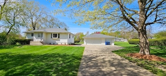 3418 Pacific Ave, Gurnee, IL 60031