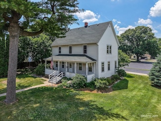305 S Wolfe St, Sandwich, IL 60548