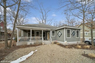 18702 Old Field Rd, New Buffalo, MI 49117