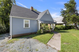 2913 University Dr, Durham, NC 27707