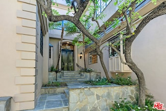1118 San Ysidro Dr, Beverly Hills, CA 90210