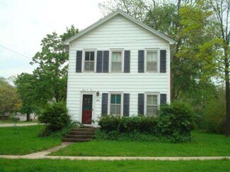 406 Douglas St, Oswego, IL 60543