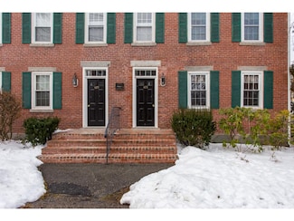 423 Second St Unit 2, Rollinsford, NH 03869