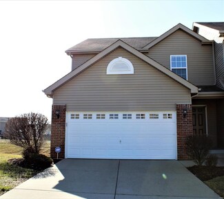 827 Foxgrove Dr, Fairview Heights, IL 62208