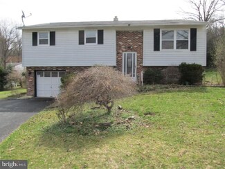 432 Calyn Ct, Reading, PA 19607