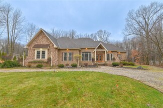 3536 Brookside Dr, Norton, OH 44203