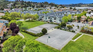 13 Flemings Ct, Sausalito, CA 94965