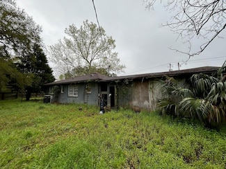 75 Rentz St, Varnville, SC 29944