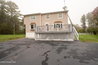 33 Rustic Bridge Rd, Rexford, NY 12148