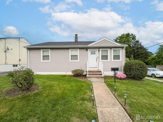 71 Pennsylvania Ave, Carteret, NJ 07008