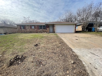2015 Brenda Ave, Denison, TX 75020