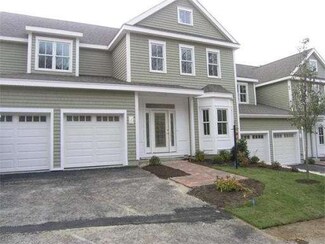500 Lexington St Unit 4, Woburn, MA 01801