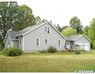 285 E Davlin St, Gilman, WI 54433