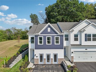 128 River Ridge Dr, Moon/Crescent Township, PA 15108