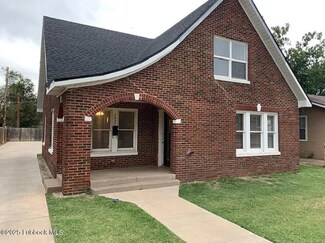 2021 15th St, Lubbock, TX 79401