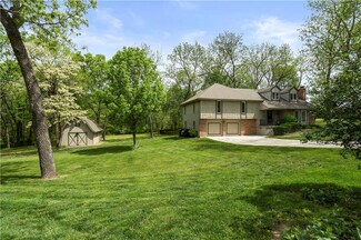23908 E 90th Terrace, Lees Summit, MO 64064