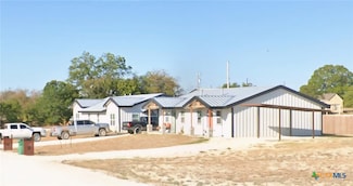 709 W Pierson St, Hamilton, TX 76531