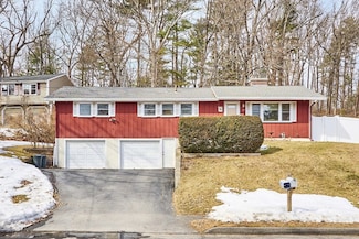 17 Seneca Dr, Hudson, MA 01749