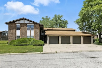 4128 192nd Ct Unit 221, Country Club Hills, IL 60478