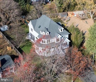 518 Beach Dr, Annapolis, MD 21403