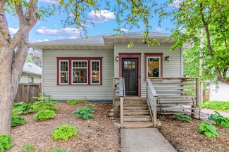 1597 James Ave, Saint Paul, MN 55105