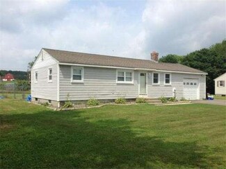 6 Liberty Ln, Thompson, CT 06277